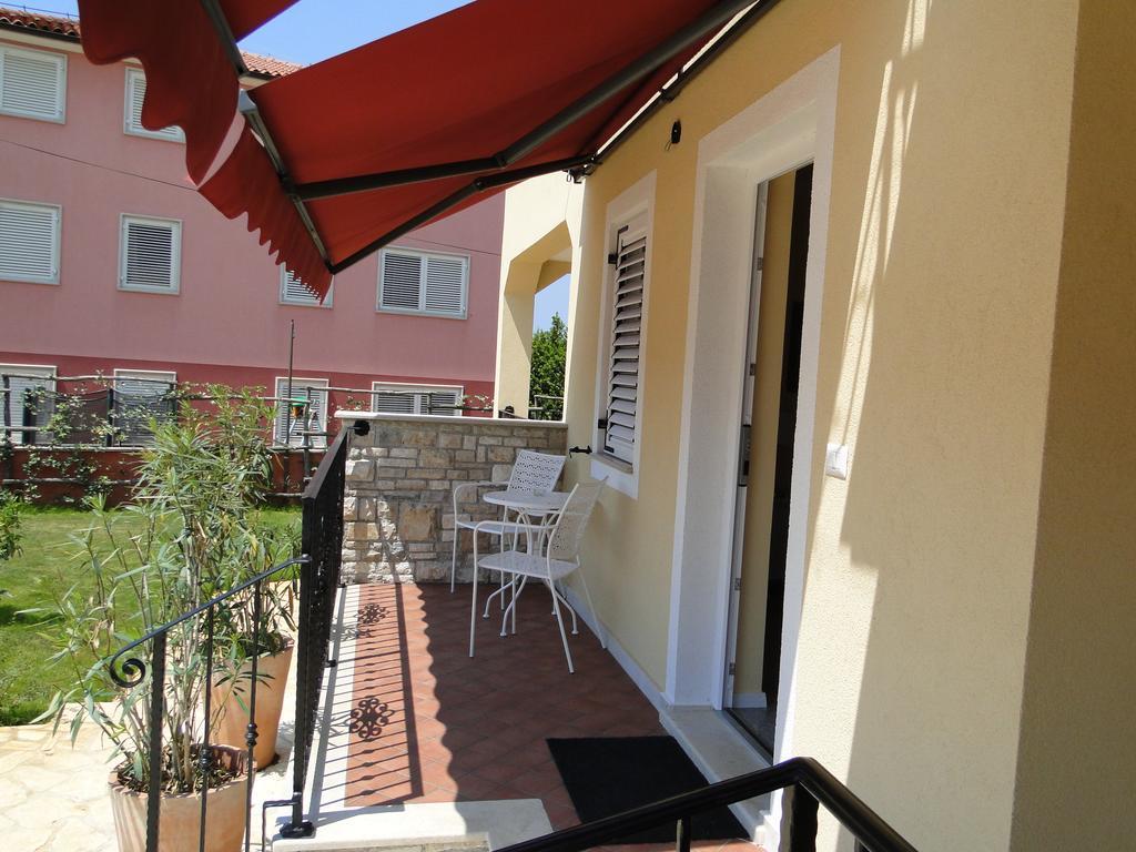 Apartments Villa Ela Umag Ruang foto
